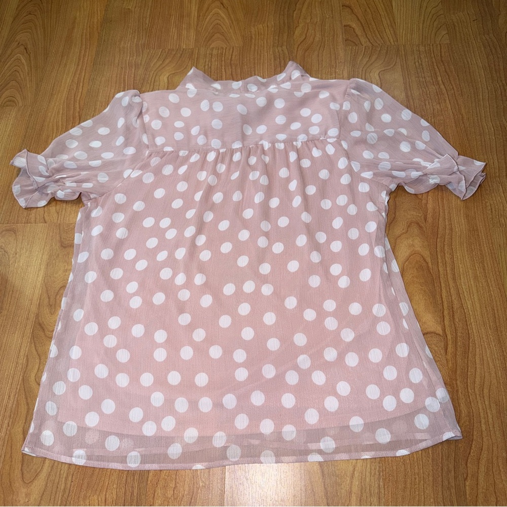 Tamara H. Women’s Pink and White Polka Dot Short Sleeve Blouse Top Size Medium - Picture 8 of 9